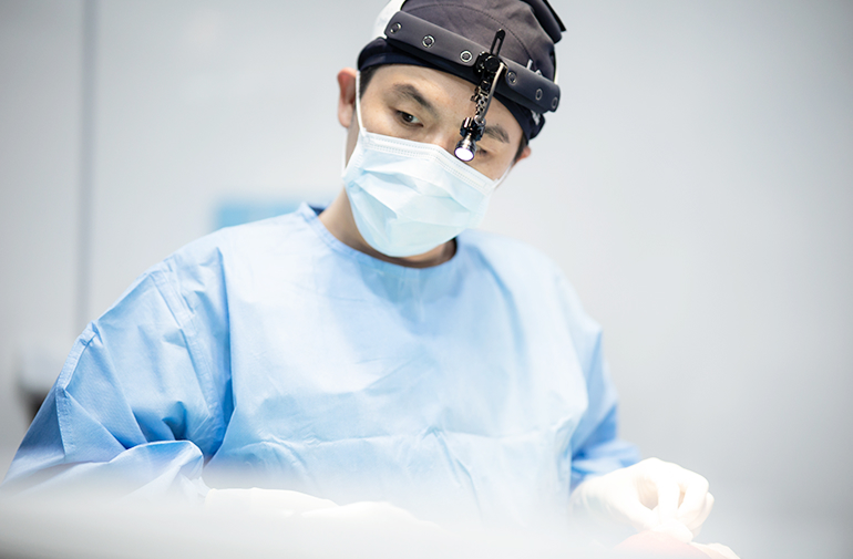 신속하고 정교한 수술 진행