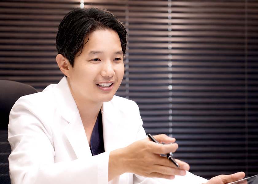 Hospital Introduction: Director Seo Hyun-woo's Image